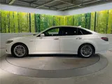 2018 Toyota Crown Hybrid G Pearl Sedan for sale, Japanese used car export - photo 15 of 30 | GULJI TRADERS