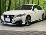 2018 Toyota Crown Hybrid RS Advance Pearl Sedan for sale, Japanese used car export - photo 1 of 30 | GULJI TRADERS