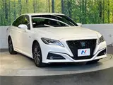 2018 Toyota Crown Hybrid S C Package Pearl Sedan for sale, Japanese used car export - photo 26 of 30 | GULJI TRADERS