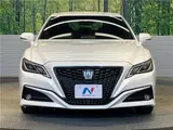2018 Toyota Crown Hybrid S C Package Pearl Sedan for sale, Japanese used car export - photo 27 of 30 | GULJI TRADERS