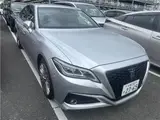 2018 Toyota Crown Hybrid G Silver Sedan for sale, Japanese used car export - photo 4 of 10 | GULJI TRADERS
