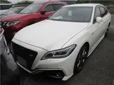 2018 Toyota Crown Hybrid RS Leather Seat Package Pearl Sedan for sale, Japanese used car export - photo 1 of 12 | GULJI TRADERS