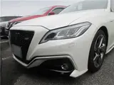 2018 Toyota Crown Hybrid RS Leather Seat Package Pearl Sedan for sale, Japanese used car export - photo 9 of 12 | GULJI TRADERS