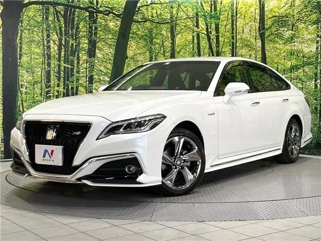 2018 Toyota Crown Hybrid RS Advance Four - photo 1 2018 Toyota Crown Hybrid RS Advance Four Pearl Sedan for sale, Japanese used car export - photo 1 of 30 | GULJI TRADERS