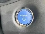 2018 Toyota Crown Hybrid RS Advance Four Pearl Sedan for sale, Japanese used car export - photo 20 of 30 | GULJI TRADERS