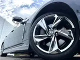 2018 Toyota Crown Hybrid RS Advance Black Sedan for sale, Japanese used car export - photo 18 of 30 | GULJI TRADERS