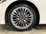 2018 Toyota Crown Hybrid S C Package Pearl Sedan for sale, Japanese used car export - photo 26 of 30 | GULJI TRADERS