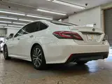 2018 Toyota Crown Hybrid G Pearl Sedan for sale, Japanese used car export - photo 19 of 50 | GULJI TRADERS