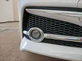 2018 Toyota Crown Hybrid G Pearl Sedan for sale, Japanese used car export - photo 24 of 50 | GULJI TRADERS
