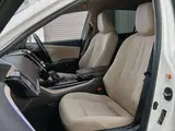 2018 Toyota Crown Hybrid G Pearl Sedan for sale, Japanese used car export - photo 34 of 50 | GULJI TRADERS