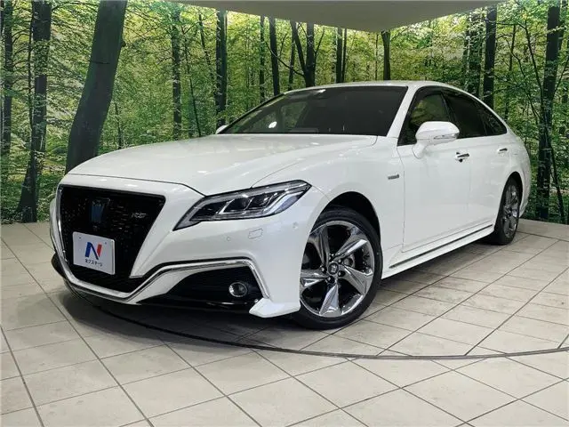 2018 Toyota Crown Hybrid RS Advance Four - photo 1 2018 Toyota Crown Hybrid RS Advance Four Pearl Sedan for sale, Japanese used car export - photo 1 of 30 | GULJI TRADERS