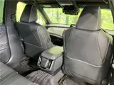 2018 Toyota Crown Hybrid RS Advance Four Pearl Sedan for sale, Japanese used car export - photo 27 of 30 | GULJI TRADERS