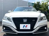 2018 Toyota Crown Hybrid RS Pearl Sedan for sale, Japanese used car export - photo 12 of 30 | GULJI TRADERS