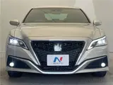 2018 Toyota Crown Hybrid G-Executive Silver Sedan for sale, Japanese used car export - photo 9 of 30 | GULJI TRADERS