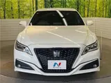 2018 Toyota Crown Hybrid G Pearl Sedan for sale, Japanese used car export - photo 15 of 30 | GULJI TRADERS