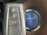 2018 Toyota Crown Hybrid G Four Silver Sedan for sale, Japanese used car export - photo 20 of 30 | GULJI TRADERS