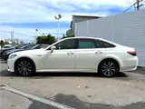 2018 Toyota Crown Hybrid S C Package Pearl Sedan for sale, Japanese used car export - photo 18 of 30 | GULJI TRADERS