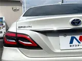 2018 Toyota Crown Hybrid S C Package Pearl Sedan for sale, Japanese used car export - photo 23 of 30 | GULJI TRADERS
