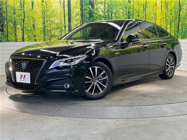 2018 Toyota Crown Hybrid G Sedan for sale, Japanese used car export - photo 1 of 30 | GULJI TRADERS