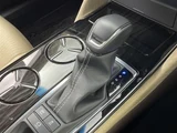 2018 Toyota Crown Hybrid S Sedan for sale, Japanese used car export - photo 9 of 24 | GULJI TRADERS