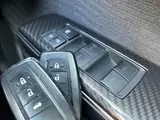 2018 Toyota Crown Hybrid RS Four 4WD Pearl Sedan for sale, Japanese used car export - photo 20 of 24 | GULJI TRADERS