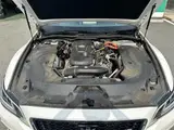 2018 Toyota Crown Hybrid RS Advance Pearl Sedan for sale, Japanese used car export - photo 3 of 24 | GULJI TRADERS