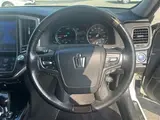 2018 Toyota Crown Hybrid Athlete SJ-Frontier LTD Pearl Sedan for sale, Japanese used car export - photo 11 of 24 | GULJI TRADERS