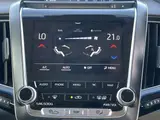 2018 Toyota Crown Hybrid S C Package Pearl Sedan for sale, Japanese used car export - photo 10 of 24 | GULJI TRADERS