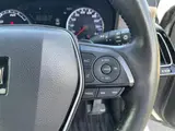2018 Toyota Crown Hybrid S C Package Pearl Sedan for sale, Japanese used car export - photo 18 of 24 | GULJI TRADERS