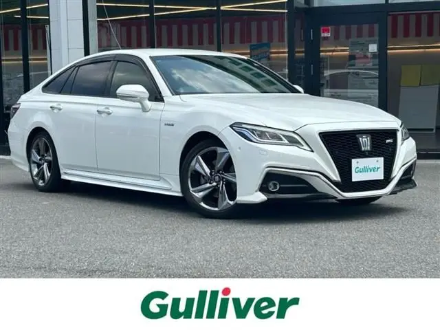 2018 Toyota Crown Hybrid RS Advance - photo 1 2018 Toyota Crown Hybrid RS Advance Pearl Sedan for sale, Japanese used car export - photo 1 of 23 | GULJI TRADERS