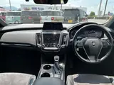 2018 Toyota Crown Hybrid RS Advance Pearl Sedan for sale, Japanese used car export - photo 3 of 23 | GULJI TRADERS