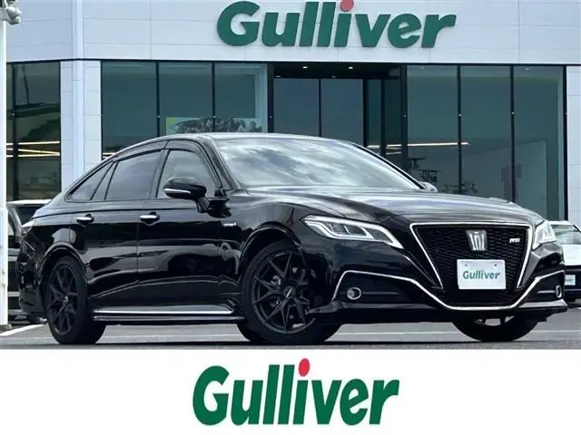 2018 Toyota Crown Hybrid RS - photo 1 2018 Toyota Crown Hybrid RS Black Sedan for sale, Japanese used car export - photo 1 of 23 | GULJI TRADERS