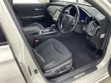 2018 Toyota Crown Hybrid RS Pearl Sedan for sale, Japanese used car export - photo 23 of 24 | GULJI TRADERS