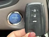 2018 Toyota Crown Hybrid S C Package Pearl Sedan for sale, Japanese used car export - photo 24 of 24 | GULJI TRADERS