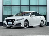 2018 Toyota Crown Hybrid RS Sedan for sale, Japanese used car export - photo 16 of 24 | GULJI TRADERS