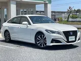 2018 Toyota Crown Hybrid S C Package Pearl Sedan for sale, Japanese used car export - photo 1 of 15 | GULJI TRADERS