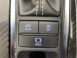 2018 Toyota Crown Hybrid RS Advance Pearl Sedan for sale, Japanese used car export - photo 11 of 24 | GULJI TRADERS