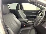 2018 Toyota Crown Hybrid RS Advance Pearl Sedan for sale, Japanese used car export - photo 16 of 24 | GULJI TRADERS