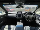 2018 Toyota Crown Hybrid RS Pearl Sedan for sale, Japanese used car export - photo 3 of 23 | GULJI TRADERS