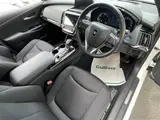2018 Toyota Crown Hybrid G Pearl Sedan for sale, Japanese used car export - photo 22 of 23 | GULJI TRADERS