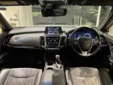 2018 Toyota Crown Hybrid RS Advance Pearl Sedan for sale, Japanese used car export - photo 3 of 21 | GULJI TRADERS