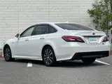 2018 Toyota Crown Hybrid S C Package Pearl Sedan for sale, Japanese used car export - photo 2 of 24 | GULJI TRADERS