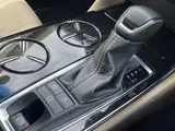 2018 Toyota Crown Hybrid S C Package Pearl Sedan for sale, Japanese used car export - photo 23 of 24 | GULJI TRADERS