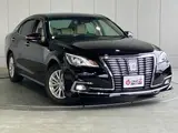 2018 Toyota Crown Hybrid Hybrid 2.5 Royal Saloon Rear Console Black Sedan for sale, Japanese used car export - photo 1 of 10 | GULJI TRADERS
