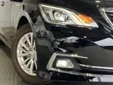2018 Toyota Crown Hybrid Hybrid 2.5 Royal Saloon Rear Console Black Sedan for sale, Japanese used car export - photo 4 of 10 | GULJI TRADERS