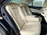 2018 Toyota Crown Hybrid Hybrid 2.5 Royal Saloon Rear Console Black Sedan for sale, Japanese used car export - photo 6 of 10 | GULJI TRADERS