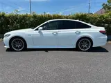 2018 Toyota Crown Hybrid 2.5 RS Advance Hybrid Pearl Sedan for sale, Japanese used car export - photo 3 of 26 | GULJI TRADERS