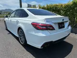 2018 Toyota Crown Hybrid 2.5 RS Advance Hybrid Pearl Sedan for sale, Japanese used car export - photo 4 of 26 | GULJI TRADERS