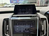 2018 Toyota Crown Hybrid 2.5 RS Advance Hybrid Pearl Sedan for sale, Japanese used car export - photo 10 of 26 | GULJI TRADERS