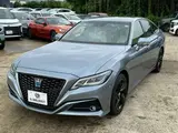2018 Toyota Crown Hybrid 2.5 HV G Pure 18 Black Alloy Wheels Other Sedan for sale, Japanese used car export - photo 10 of 30 | GULJI TRADERS